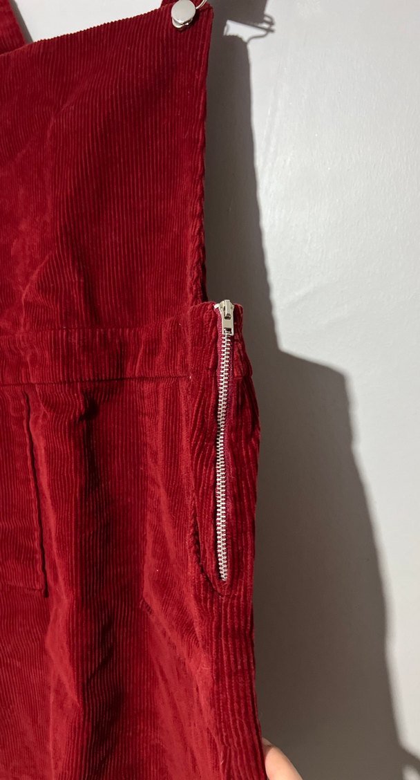 Kırmızı kadife Askılı Mini Salopet - Görsel 4