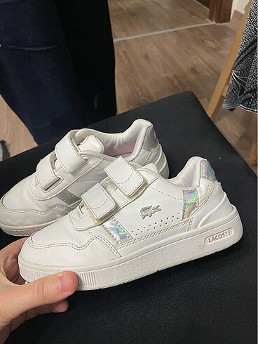 Lacoste cocuk spor ayakkabi