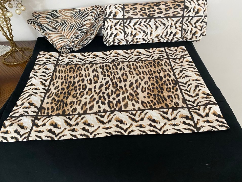 Sıfır Karaca home 12 kişilik 25 parça Leopar Desenli masa örtüsü - Görsel 3