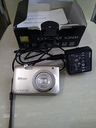 Nikon coolpix s2600