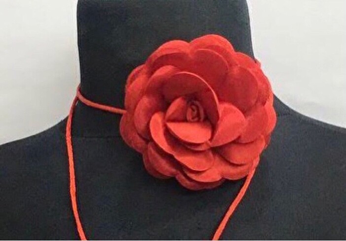 Zara Zara choker Gül kolye