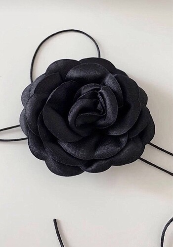 Zara choker Gül kolye