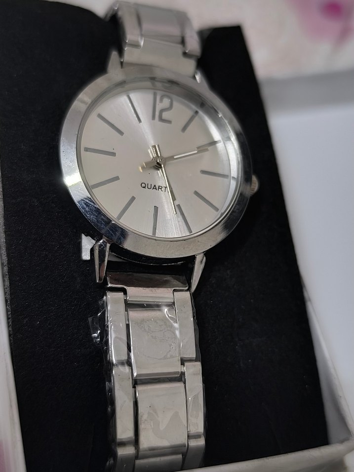 Gri Kadın Minimalist Kol Saati - Görsel 2