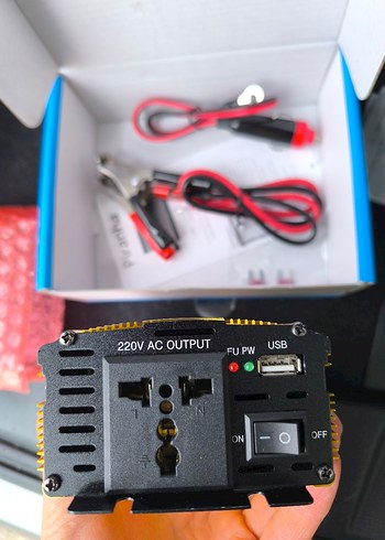 Piranha 300W Renkli Güç Bankası Araç İnvertör - Görsel 3