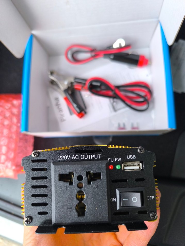 Piranha 300W Renkli Güç Bankası Araç İnvertör - Görsel 3