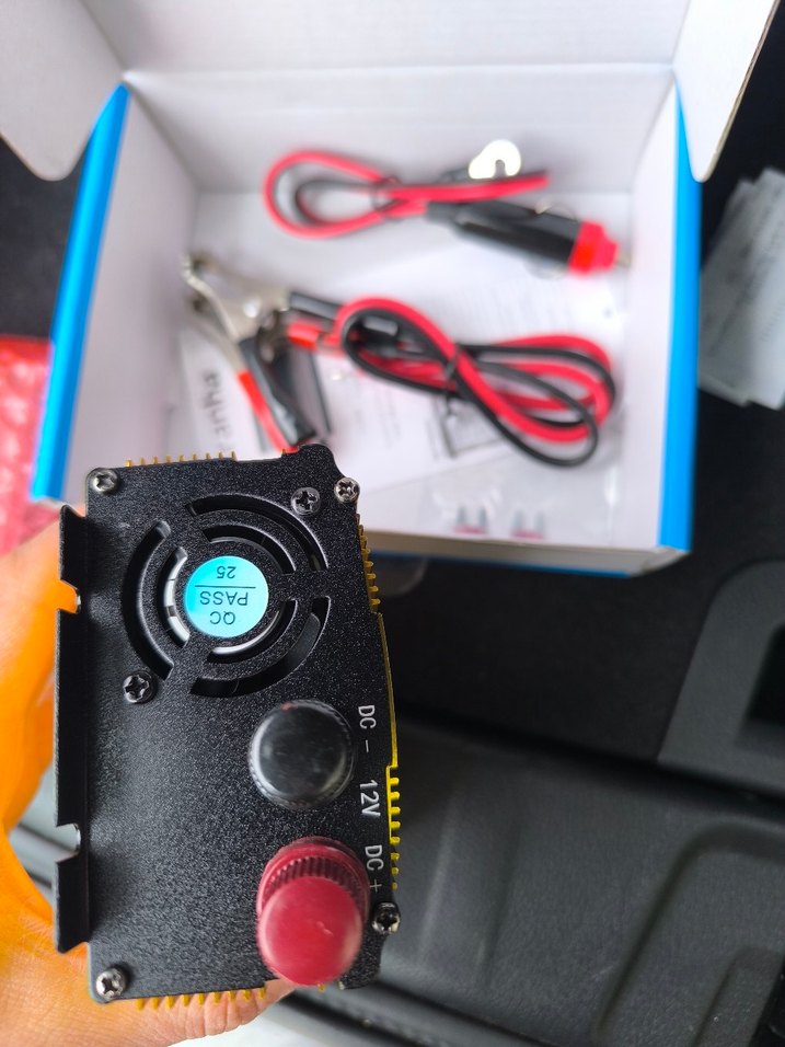 Piranha 300W Renkli Güç Bankası Araç İnvertör - Görsel 5