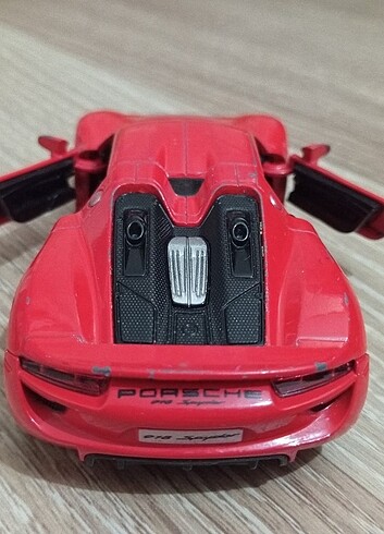 Model Araba Porsche 918 Spyder