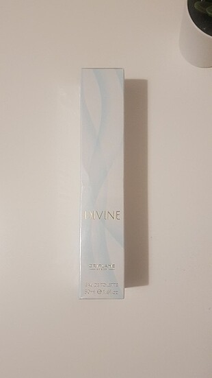 Divine edt