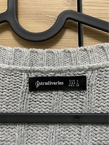 l Beden Stradivarius Kazak