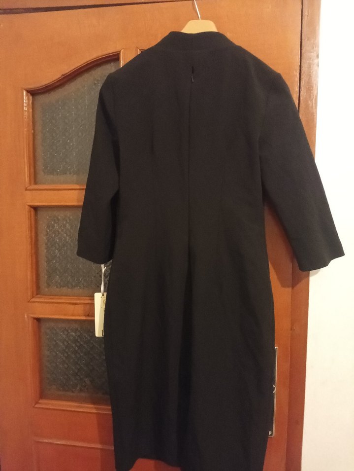 Siyah Taş İşlemeli Uzun Yarım Kollu Elbise - Görsel 3