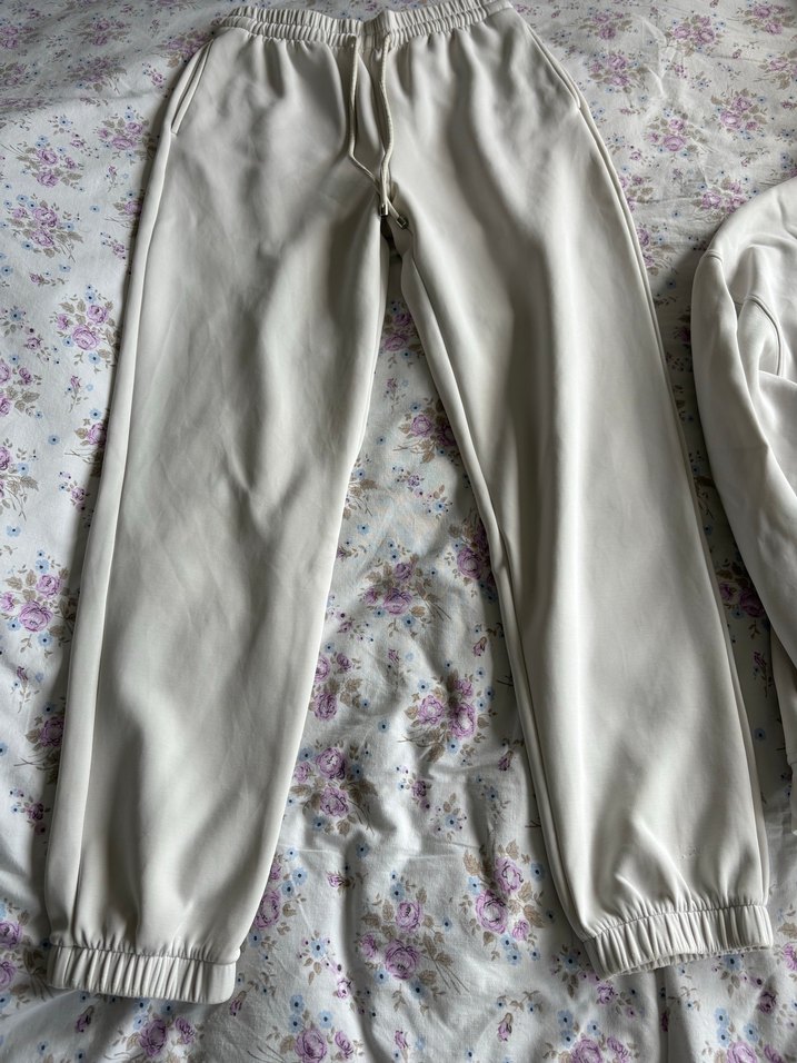 Oysho Kadın Beyaz Rahat Kesim Eşofman Takımı - Görsel 2