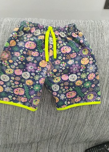 9 Yaş Beden Kız Çocuk Renkli Batik Desenli Şort
