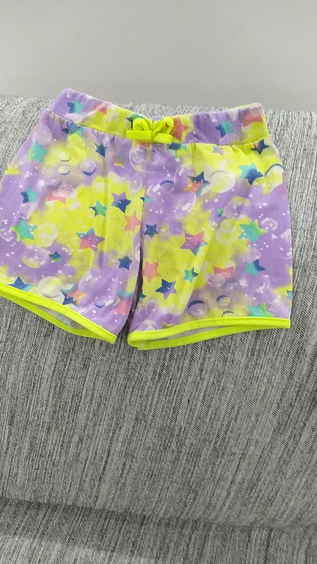 Kız Çocuk Renkli Batik Desenli Şort - Görsel 2