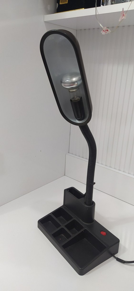 Siyah Masa Lambası ve Organizer - Görsel 2