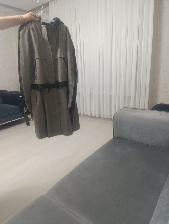 Kadın Bej Kuşaklı Uzun Trençkot - Görsel 2