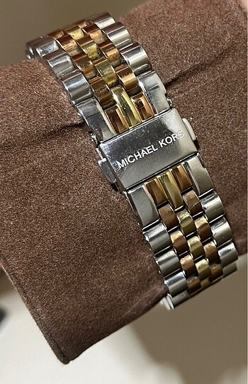  Beden çeşitli Renk Michael Kors Saat