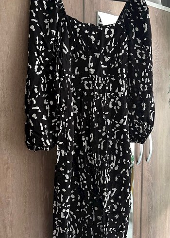 Trendyolmilla Yırtmaçlı Uzun Siyah Elbise - Görsel 2