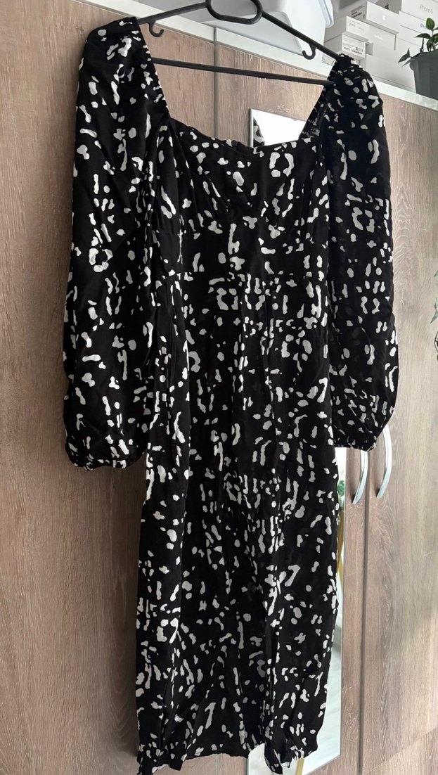 Trendyolmilla Yırtmaçlı Uzun Siyah Elbise - Görsel 2