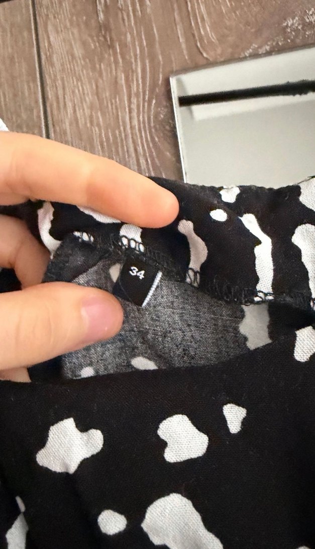 Trendyolmilla Yırtmaçlı Uzun Siyah Elbise - Görsel 5