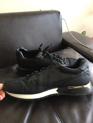 42 Beden siyah Renk Siyah Zara Sneakers
