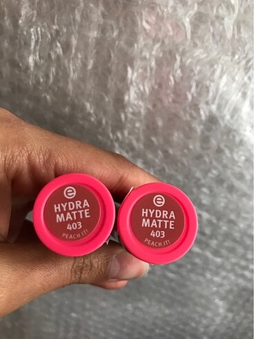 Beden Essence hydra matte 403 numara ruj