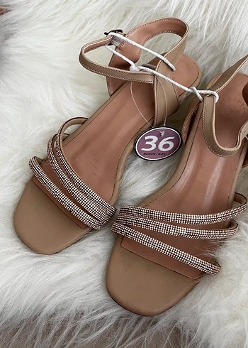 Bej  Topuklu Kadın Ayakkabı - Görsel 3