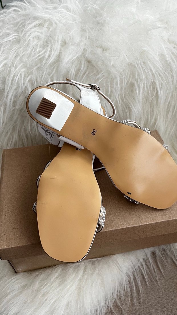 Beyaz Tokalı Kadın Topuklu Abiye Ayakkabı - Görsel 3