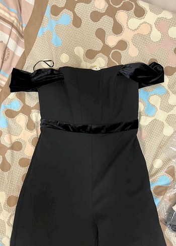 Siyah Kadife detaylı Straplez şık Kadın Tulum - Görsel 2