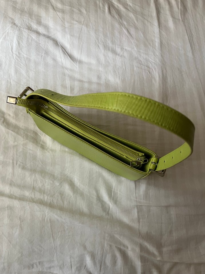 Yeşil Deri Yılan Desenli Kadın Çanta - Görsel 3