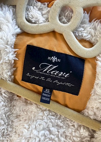 Kürklü Bej Kadın Kışlık Mont - Görsel 3