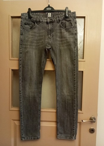 Defacto Slim fit W34 L32 beden pantolon ölçüleri Açıklamada
