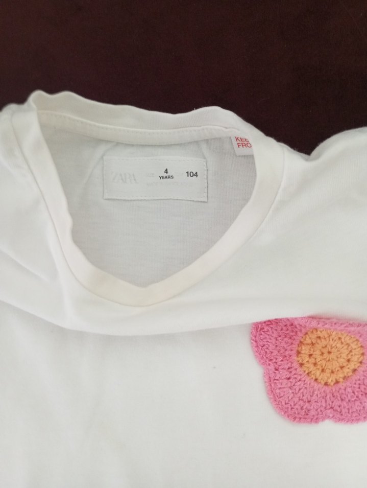 Zara marka 4 yaş tişort en ufak bir kusur yoktur - Görsel 2