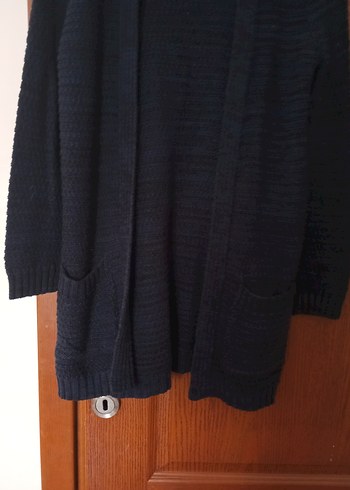 LCW S beden lacivert renk yepyeni hırka ölçü açıklamada yazıyor - Görsel 3