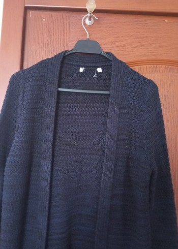 LCW S beden lacivert renk yepyeni hırka ölçü açıklamada yazıyor - Görsel 2