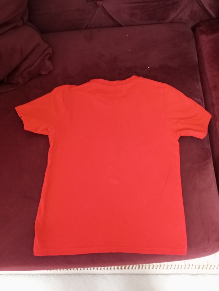 H&M marka 4-6 yaş likralı bluz önü payet işli sorunsuz - Görsel 3