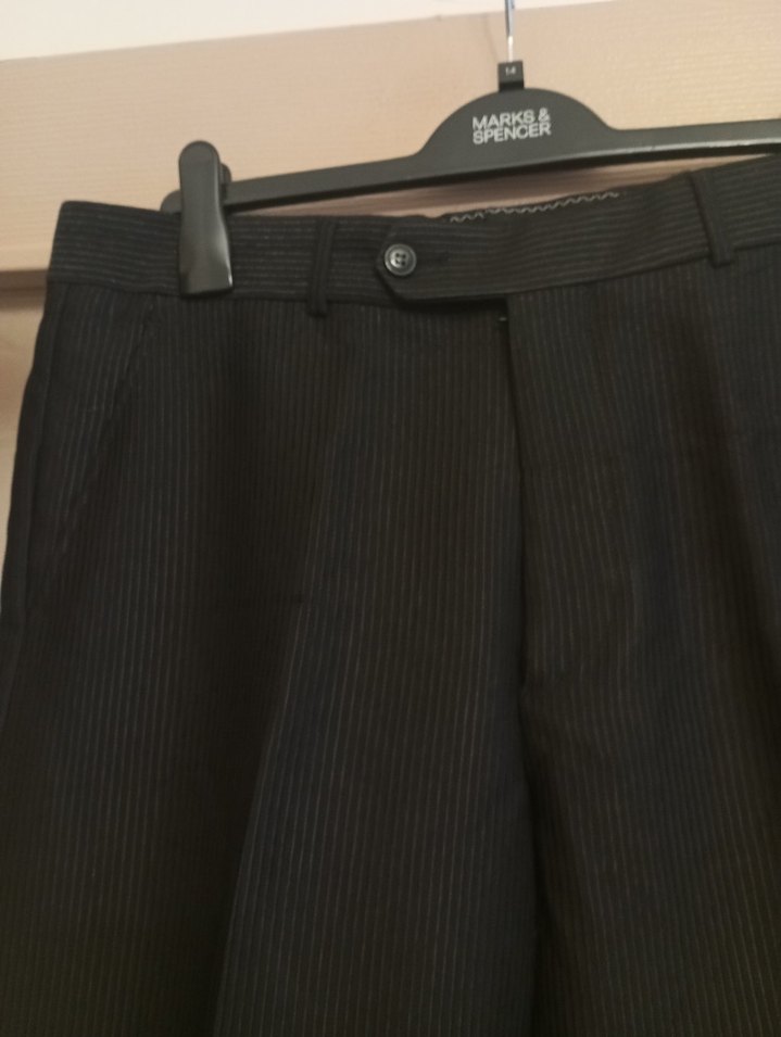 50 beden siyah kumaş pantolon ölçüleri açıklamada yazıyor - Görsel 2