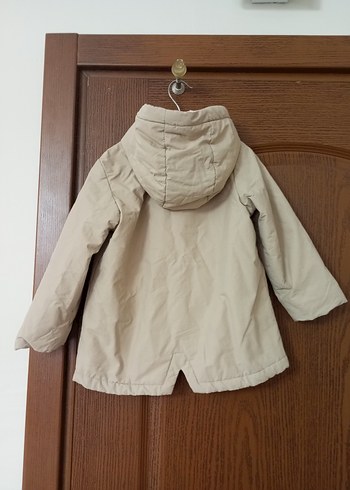 Mango 3-4 yaş için mont içi polar krem renk deforme yoktur - Görsel 2