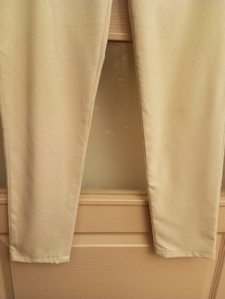 Antioch marka bej renk kumaş pantolon ölçüsü açıklamada yazıyor - Görsel 2