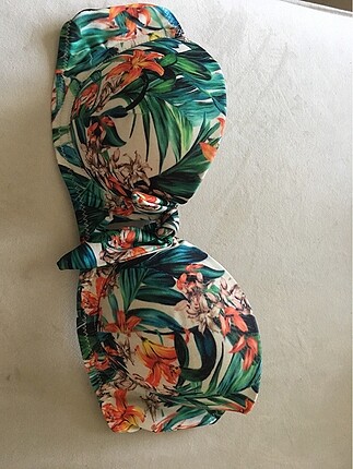Straplez bikini üstü