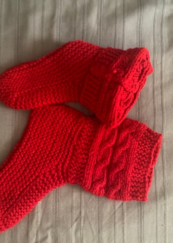 Kırmızı patik - Görsel 3