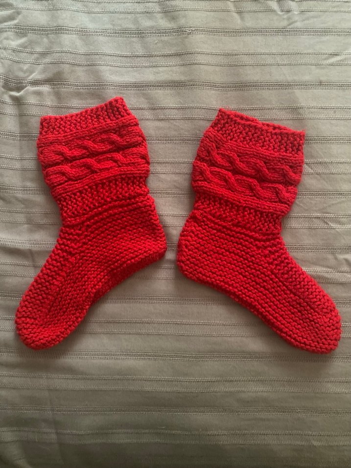 Kırmızı patik - Görsel 2