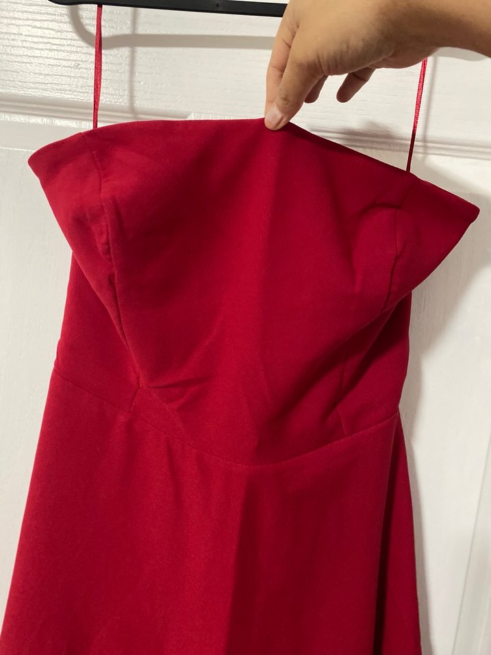 Kırmızı abiye elbise - Görsel 3