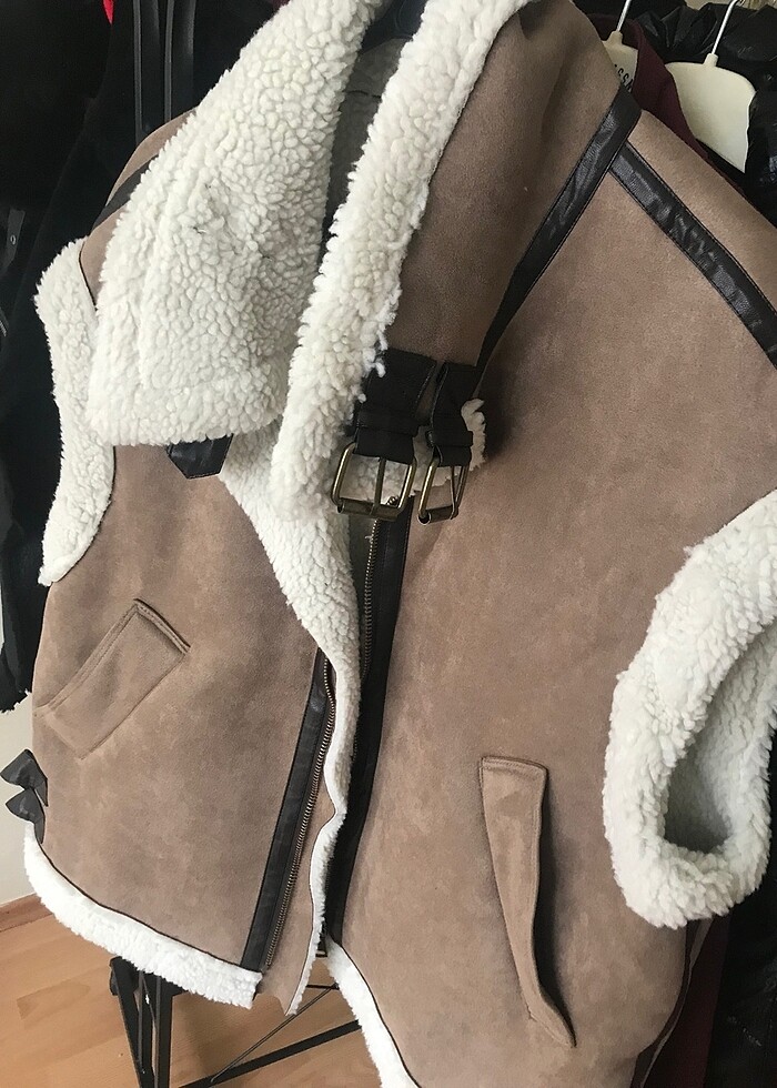 Kürklü yelek - Görsel 3