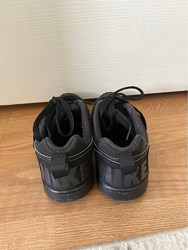 38 Beden siyah Renk Nike siyah spor ayakkabı