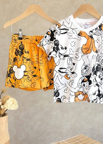 Renkli Baskılı Erkek Çocuk Boxer ve Tişört Takımı