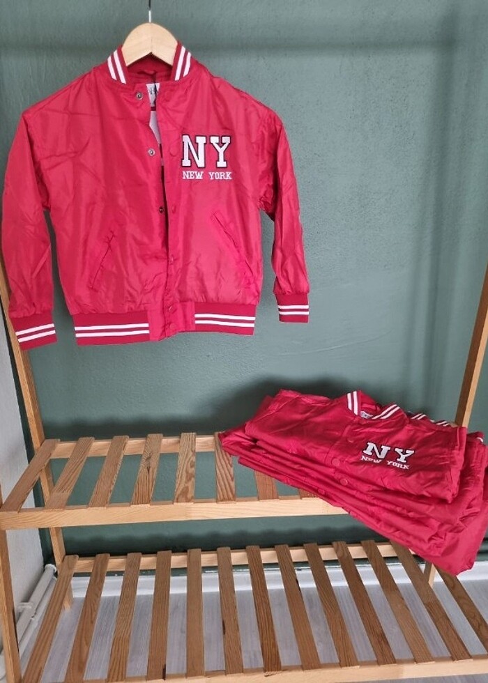 Kırmizi-mavi NY mont - Görsel 4