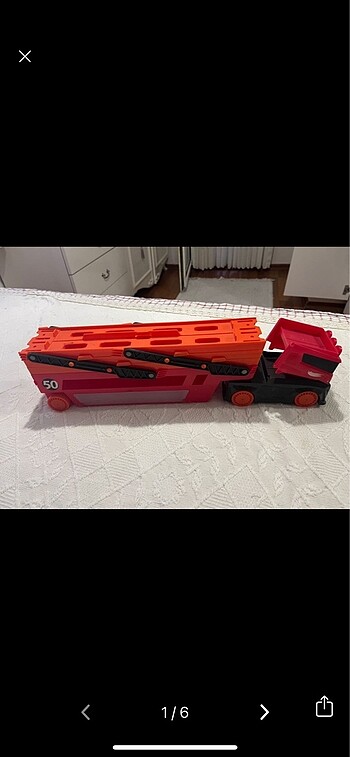 Hotwheels mega tır