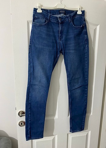 LC Waikiki Koyu Mavi Dar Kesim Denim Jean
