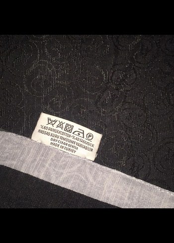 Siyah Desenli Kadın Şal - Vakko hologram şal - Görsel 4