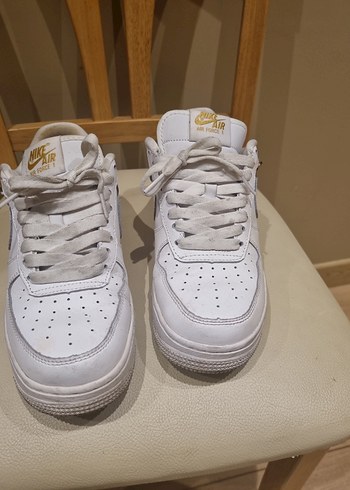 Zincir Detaylı Beyaz Kadın Spor Ayakkabı NIKE - Görsel 6